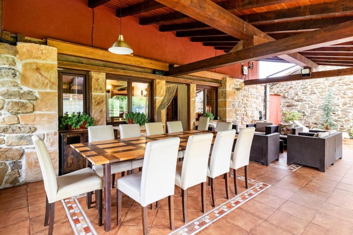 Casa De Pueblo Las Golondrinas De Luena San Miguel de Luena エクステリア 写真