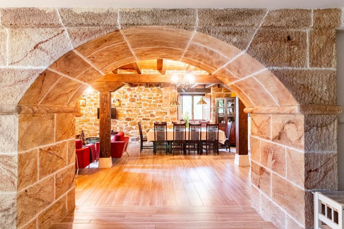 Casa De Pueblo Las Golondrinas De Luena San Miguel de Luena エクステリア 写真